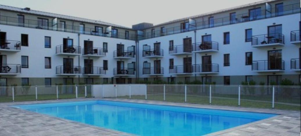 Les Thermes 530 - Vue Mer A 100M De La Plage กงการ์โน ภายนอก รูปภาพ